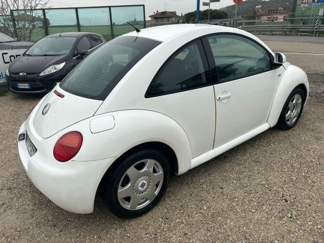 VOLKSWAGEN New Beetle 1.9 TDI