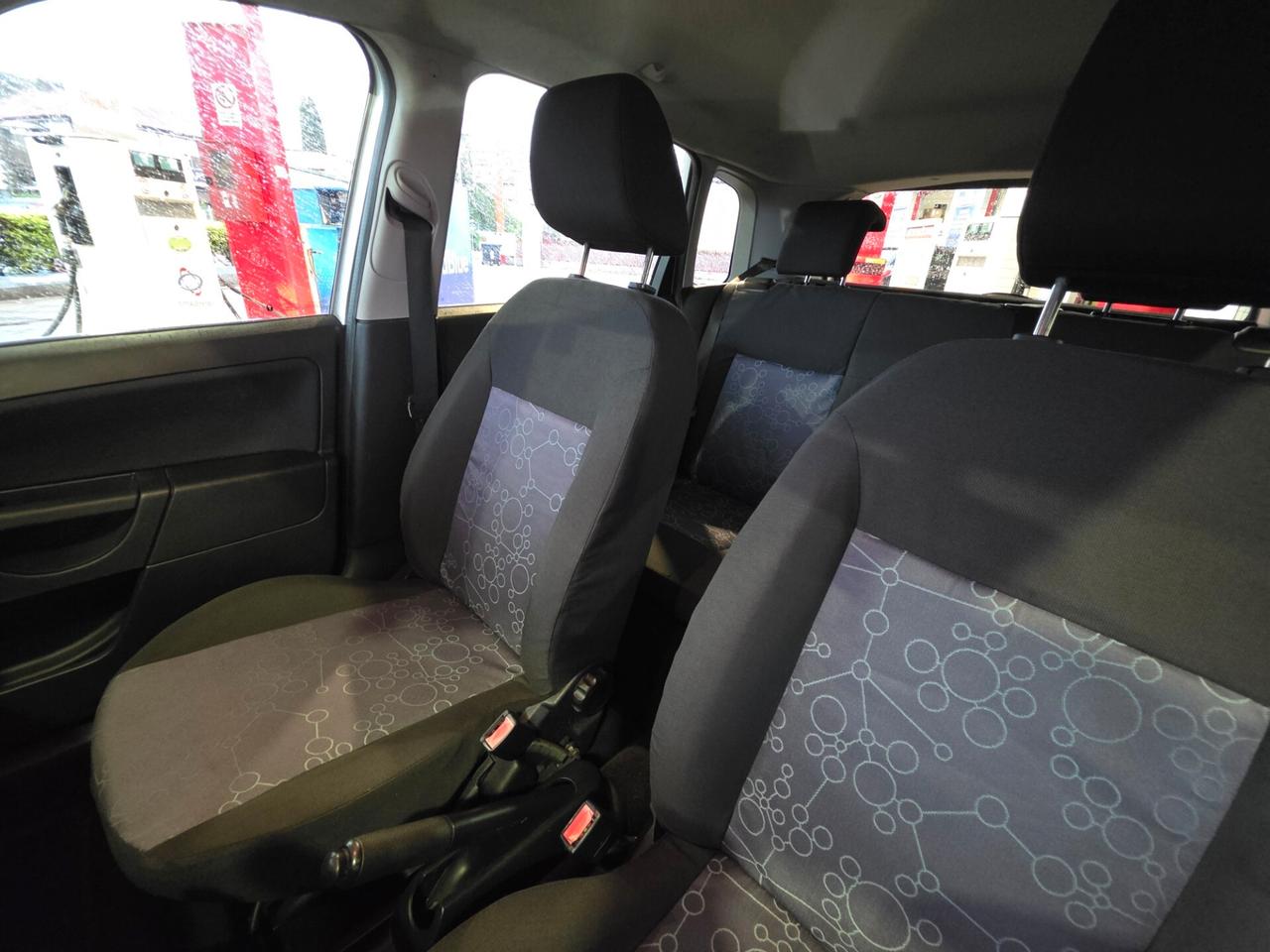 Ford Fiesta 1.2 GPL POCHI KM LOW COST PROMO