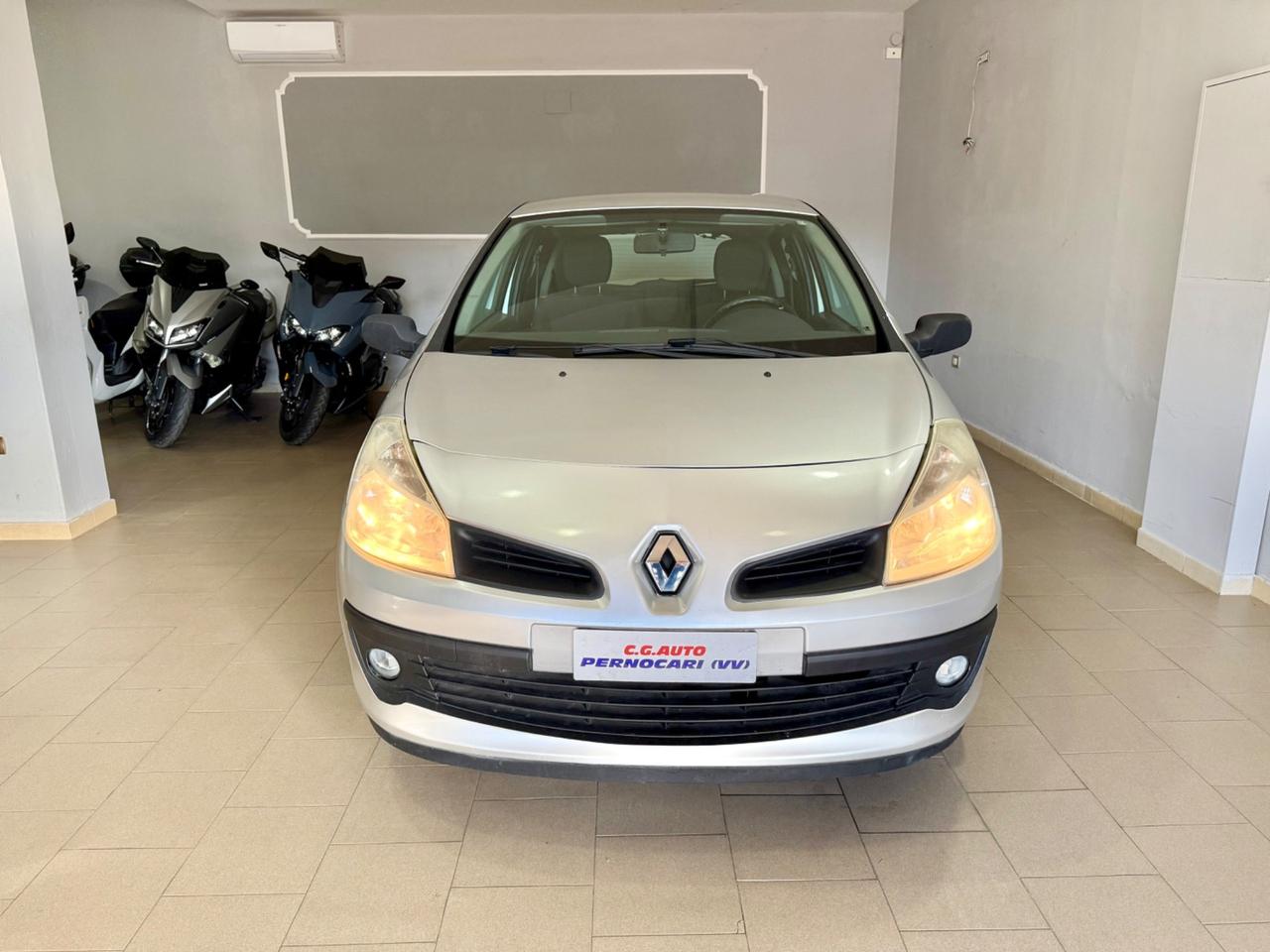 Renault Clio 1.2 16V 3 porte Le Iene