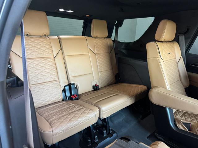 CADILLAC Escalade 3.0L TD --DIESEL -- I6 AT AWD FULLOPTIONAL