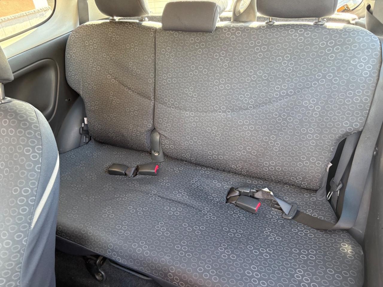 Toyota Yaris 1.0i 16V cat 3 porte