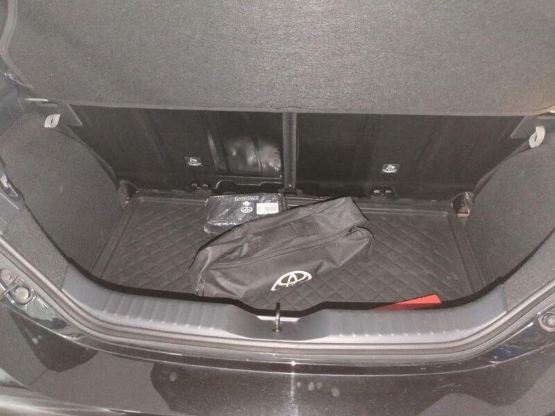 Toyota Aygo X Aygo X 1.0 VVT-i 72 CV 5 porte Lounge