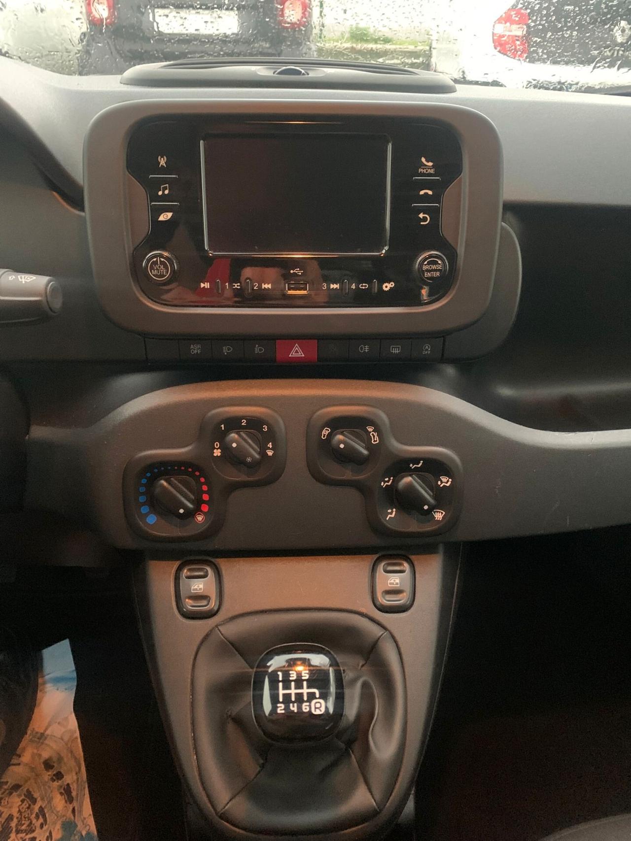 Fiat Panda 1.0 FireFly S&S Hybrid Pandina