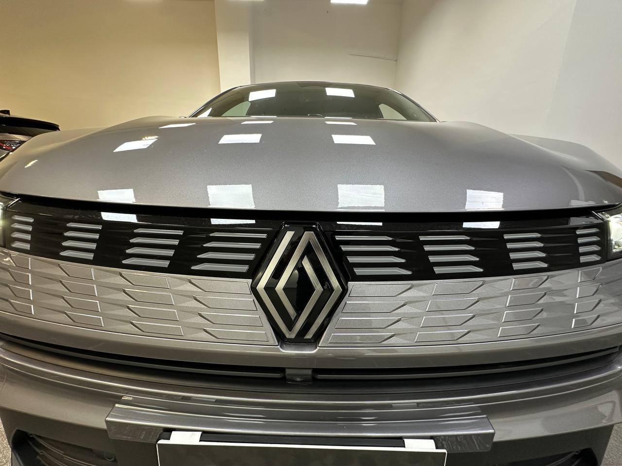 RENAULT Symbioz - Symbioz 1.6 E-Tech full hybrid Iconic 145cv auto