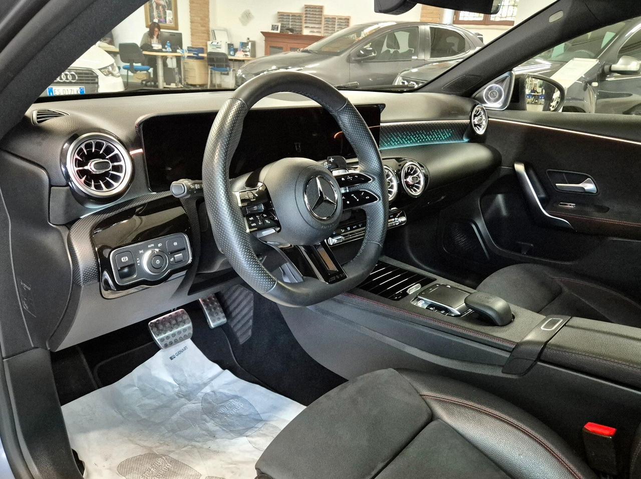 Mercedes-benz A 180 d Automatic Premium *pacchetto AMG*