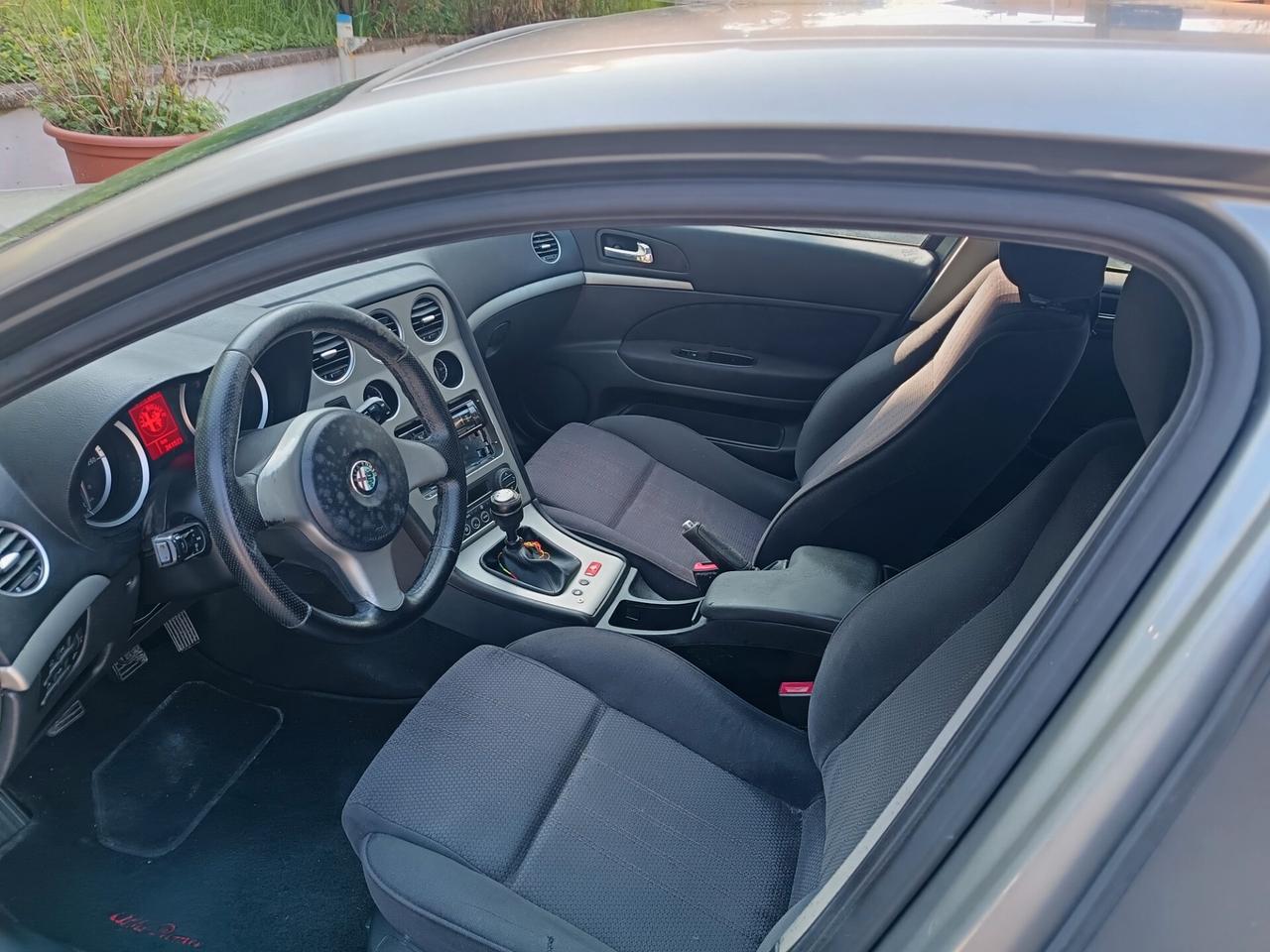 Alfa Romeo 159 1.9 JTDm 16V Distinctive