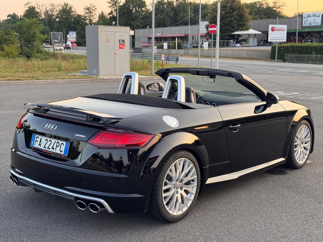 Audi TTS Roadster 2.0 TFSI 310 CV quattro S tronic