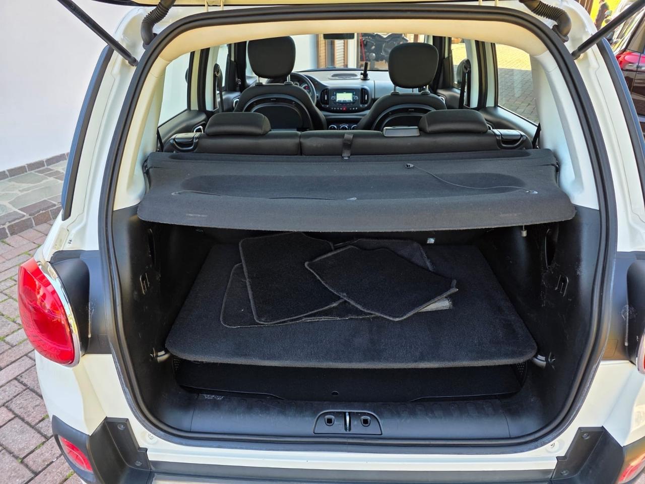 Fiat 500L Living 0.9 TwinAir Turbo Natural Power Lounge