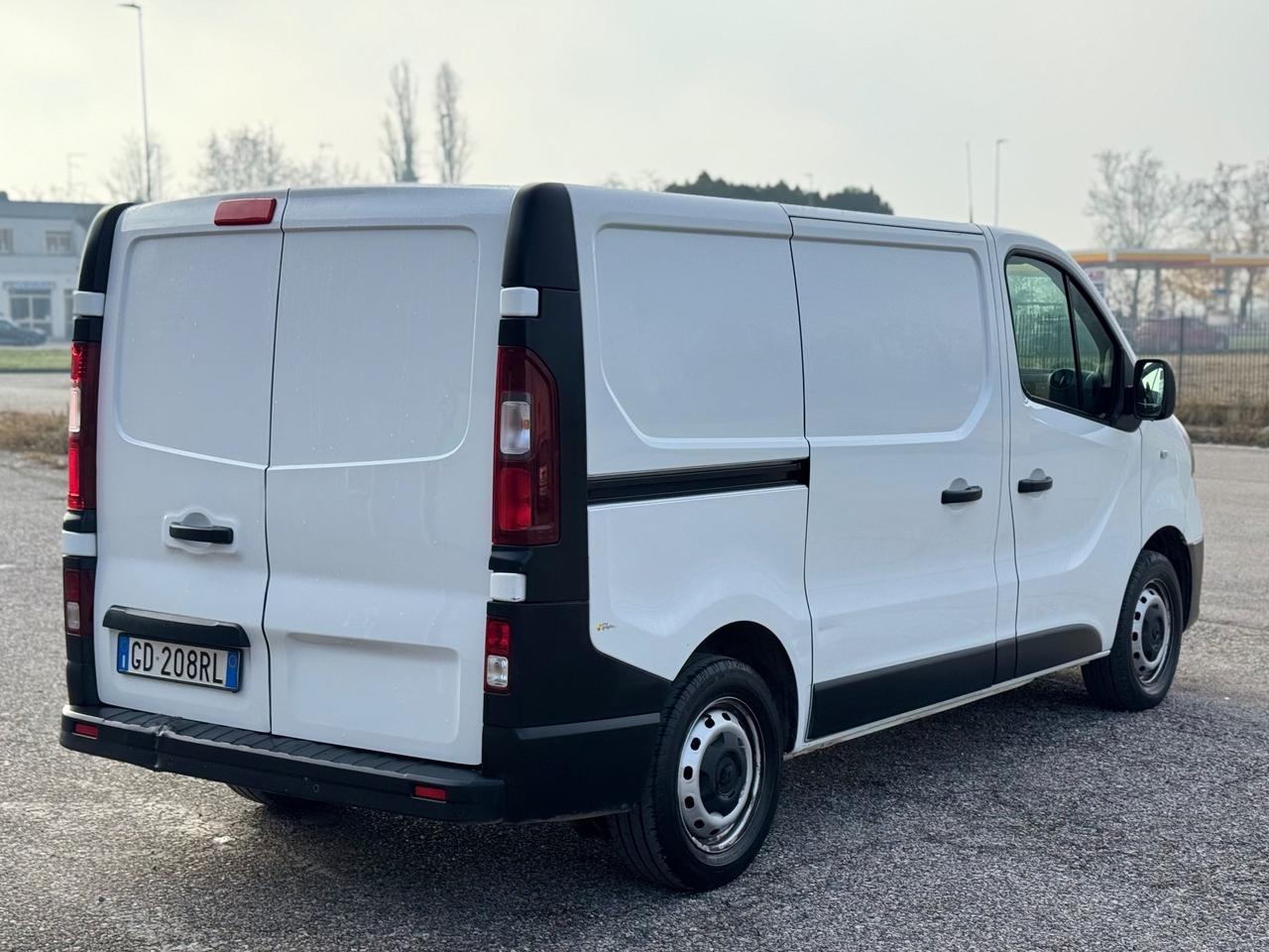 Renault Traffic 2.0 diesel 2021