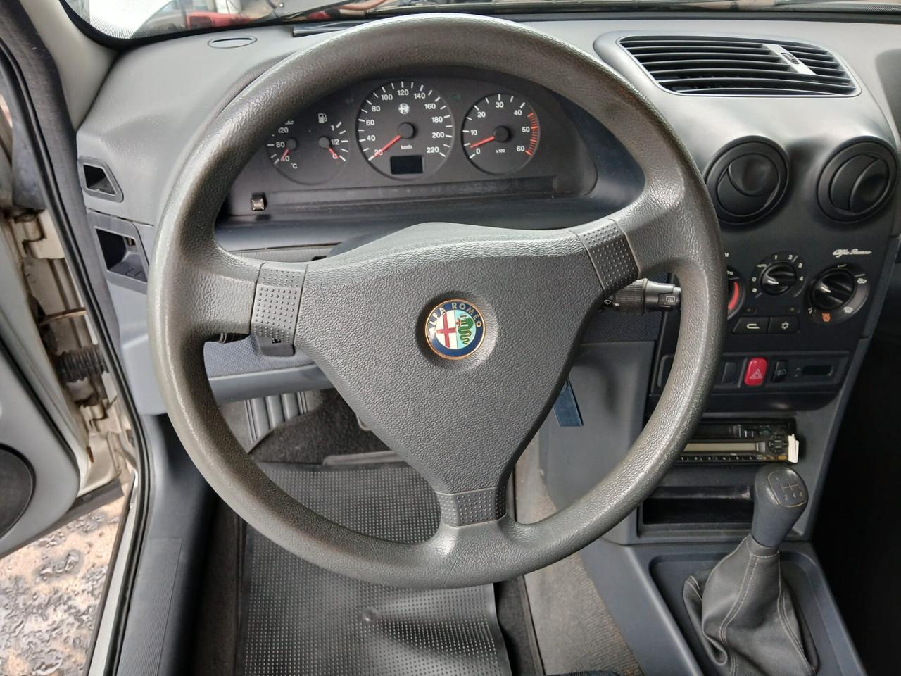 Alfa Romeo 145 1.9 turbodiesel L