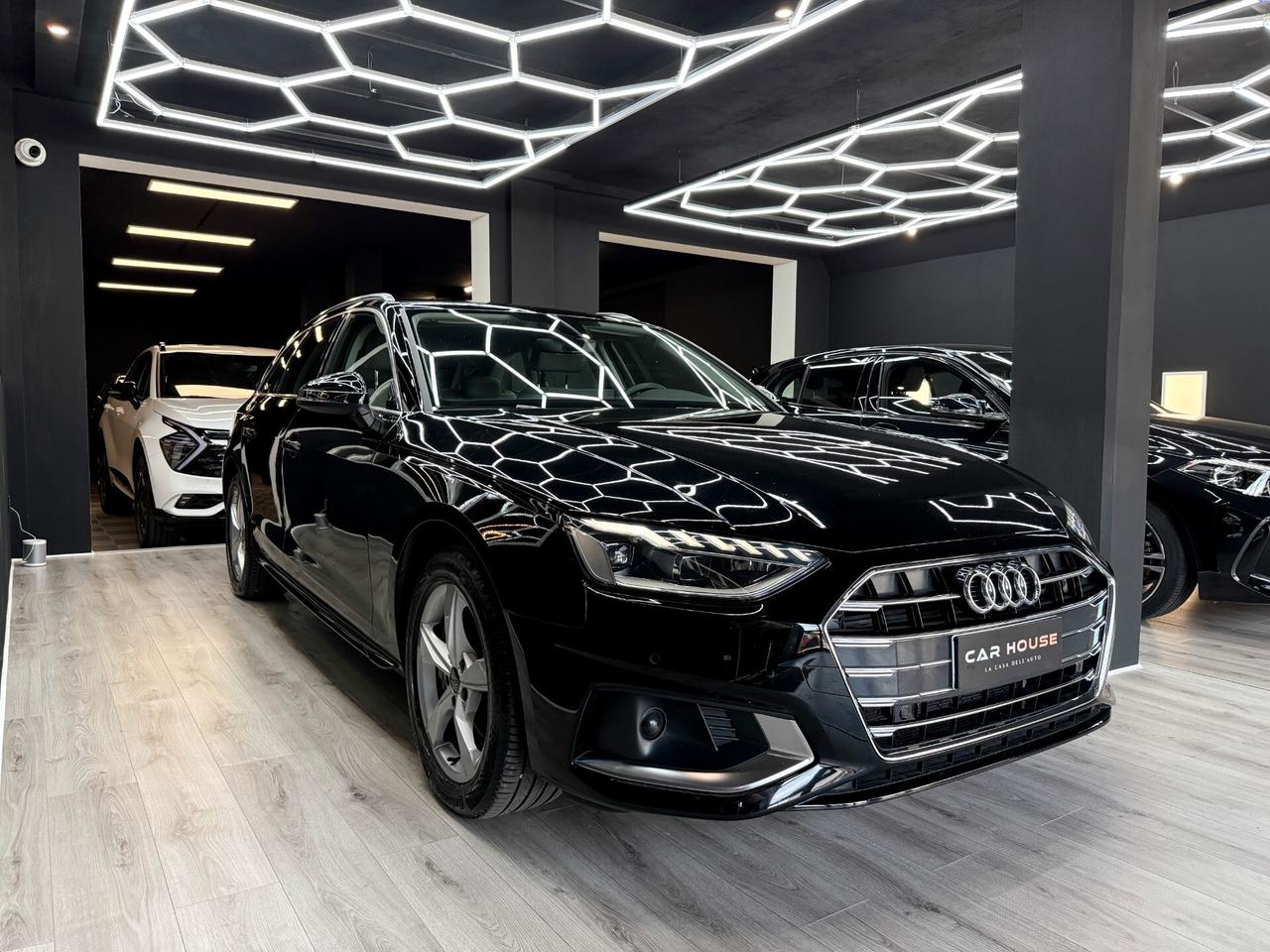 Audi A4 2.0 40 TDI 190 CV SPORT STRONIC