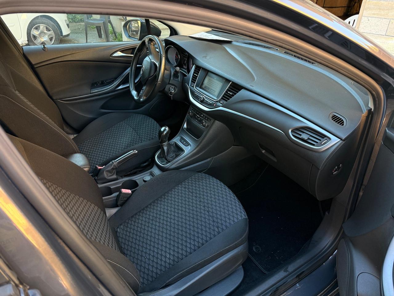 Opel Astra 1.6 CDTi 110CV Start&Stop 5 porte Innovation