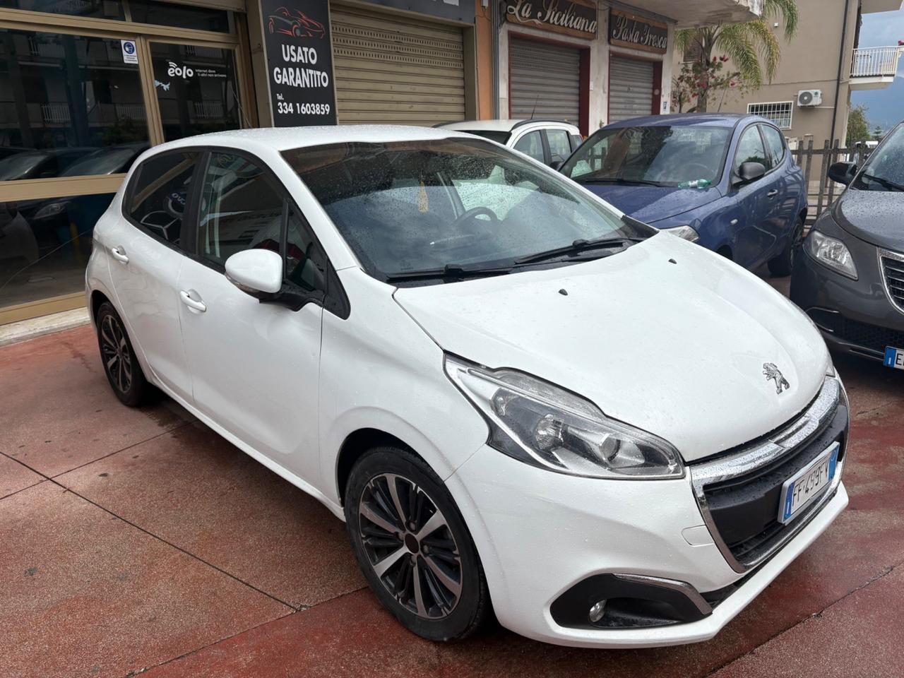 Peugeot 208 1.4 HDi 68 CV 5 porte Active