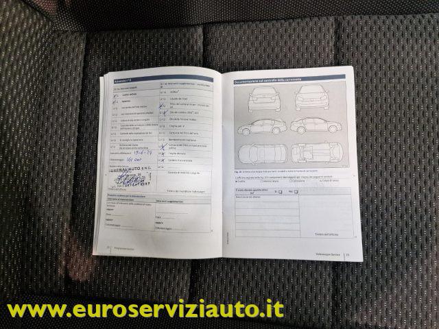 VOLKSWAGEN Touran 1.6 TDI 115 CV SCR DSG Comfortline BlueMotion Tech