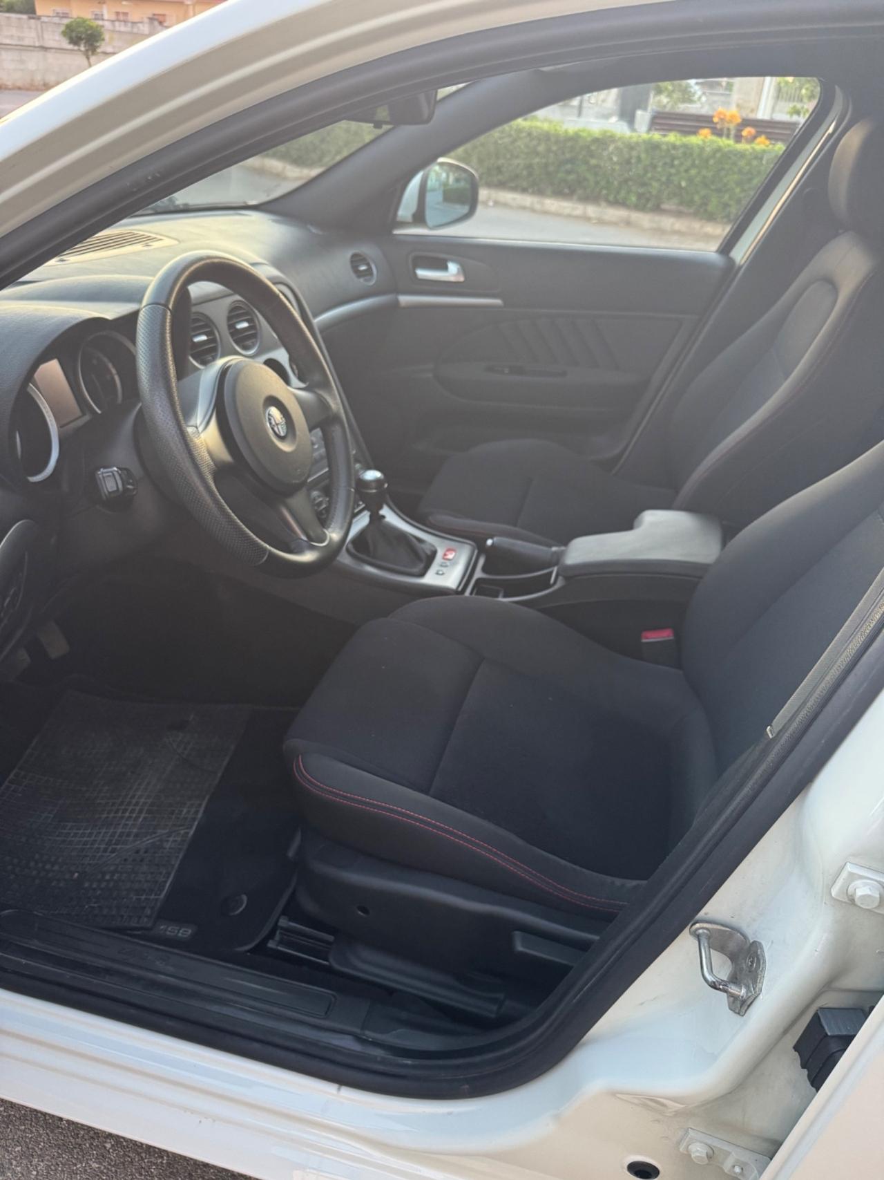 ALFA ROMEO 159 1.9 DIESEL 120 CAVALLI 103000 KM