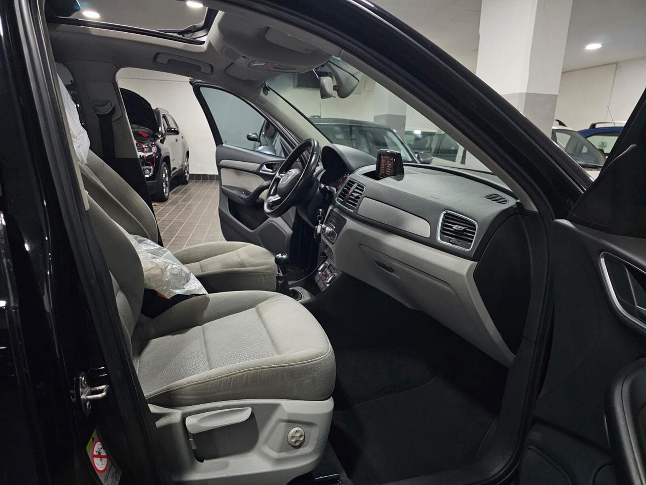NUOVA AUDI Q3 IDENTITY BLACK-LINE 2.0 TDI 140CV