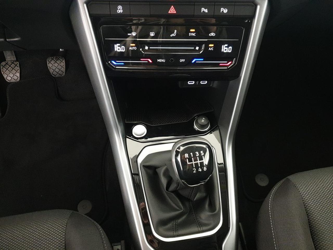 Volkswagen T-Roc 1.5 tsi sport