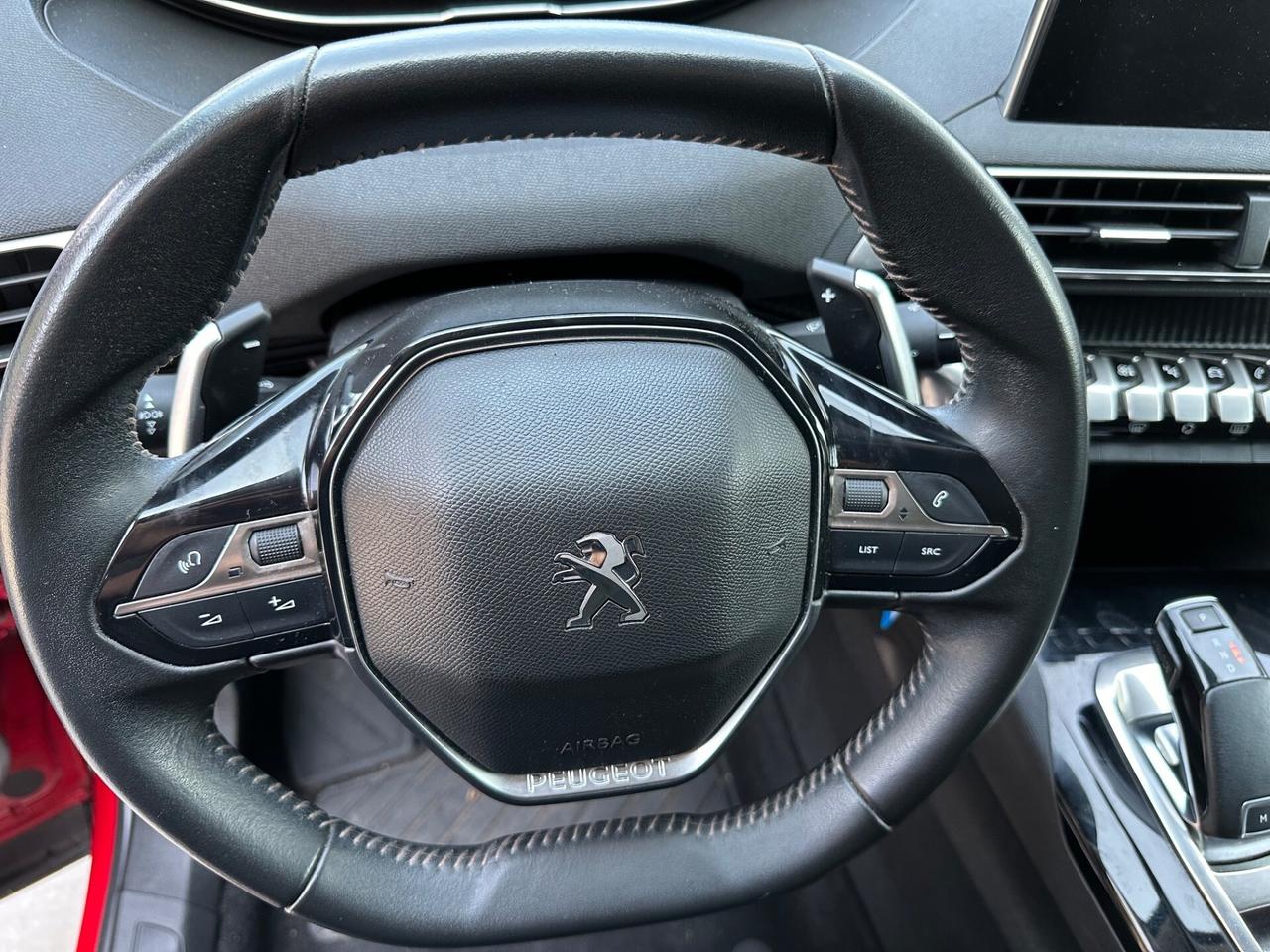 Peugeot 3008 BlueHDi 130 S&S EAT8 Business