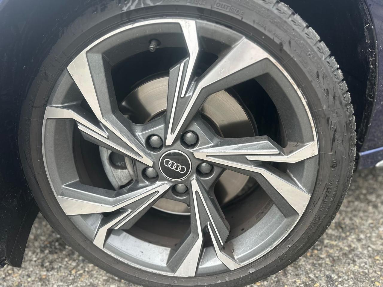 Audi A3 S Line Edition 1.5 30 g-tron #5730