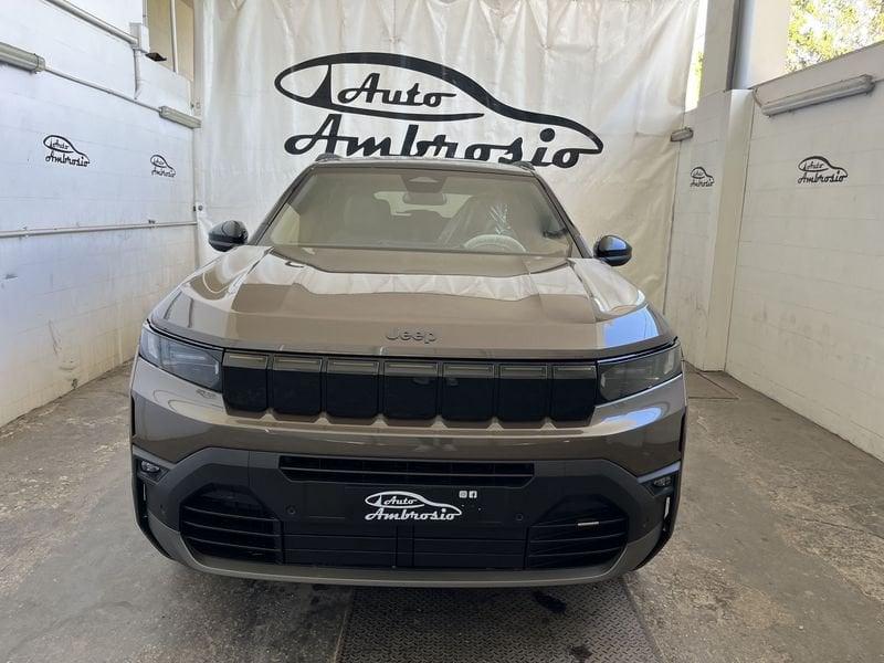 Jeep Compass Compass 1.2 turbo e-hybrid mhev First Edition fwd 145cv edct6 Tua da 379,00 al mese