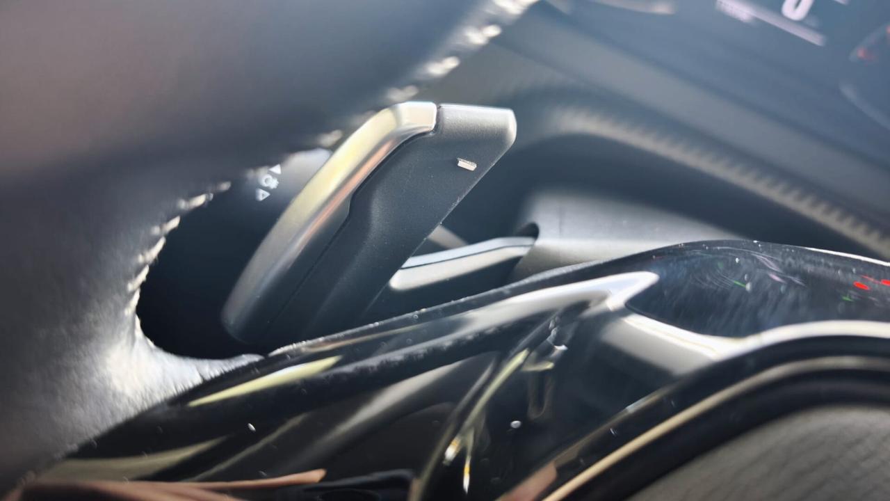 Peugeot 2008 BlueHDi 130 S&S EAT8 Allure