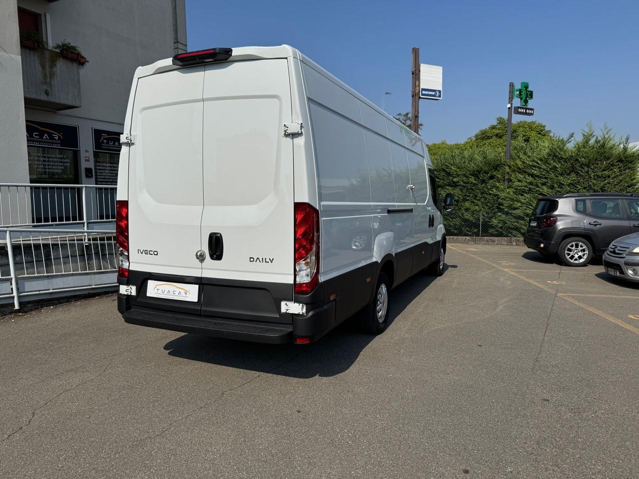 Iveco Daily 35S #6611