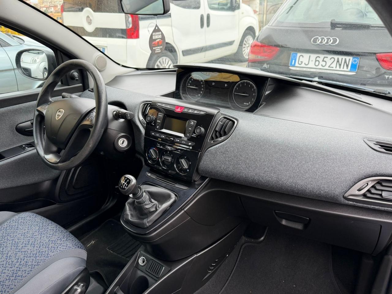 Lancia Ypsilon 1.0 FireFly 5 porte S&S Hybrid Ecochic 2021