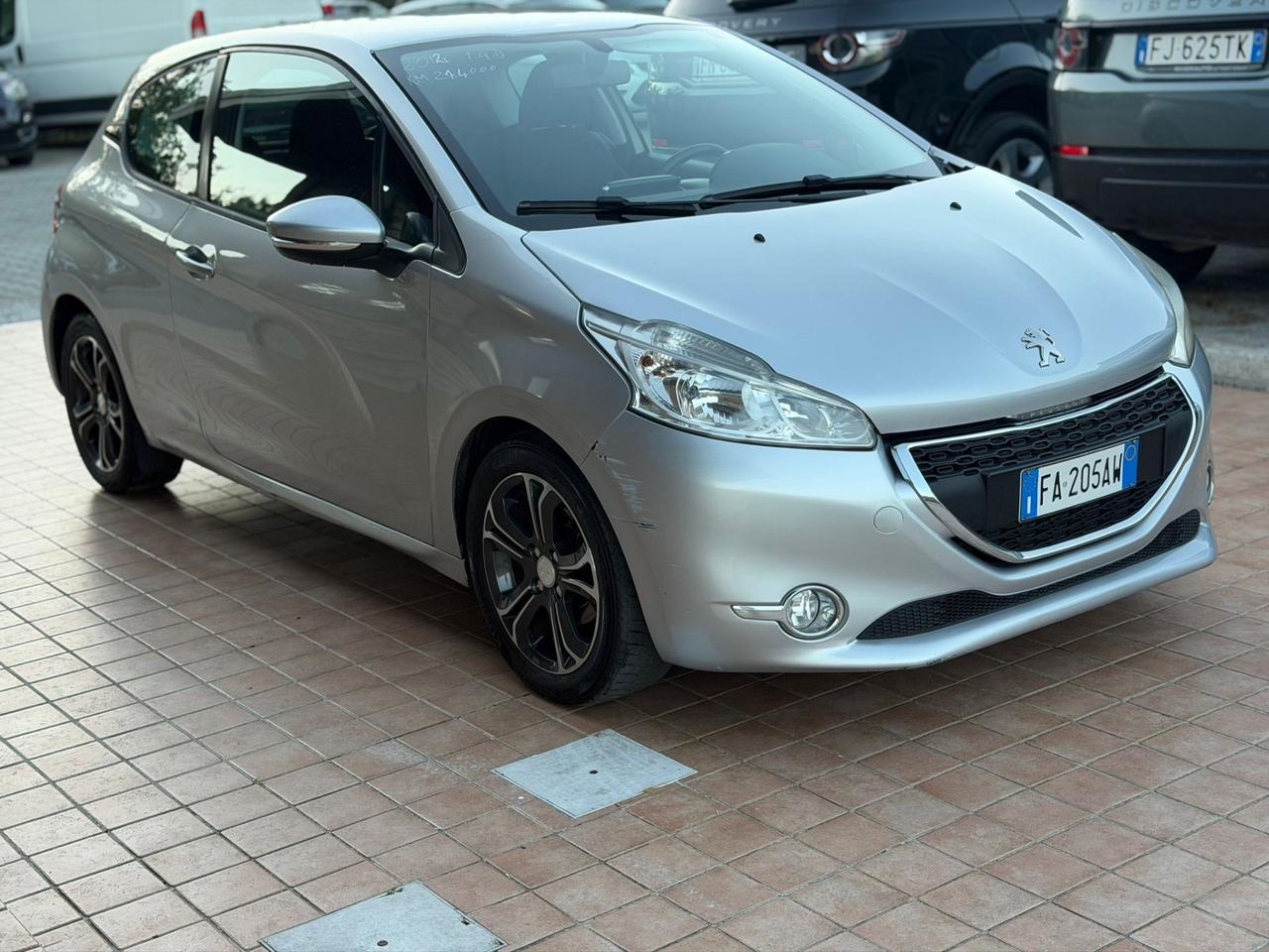 Peugeot 208 1.4 HDi 68 CV 3 porte Active