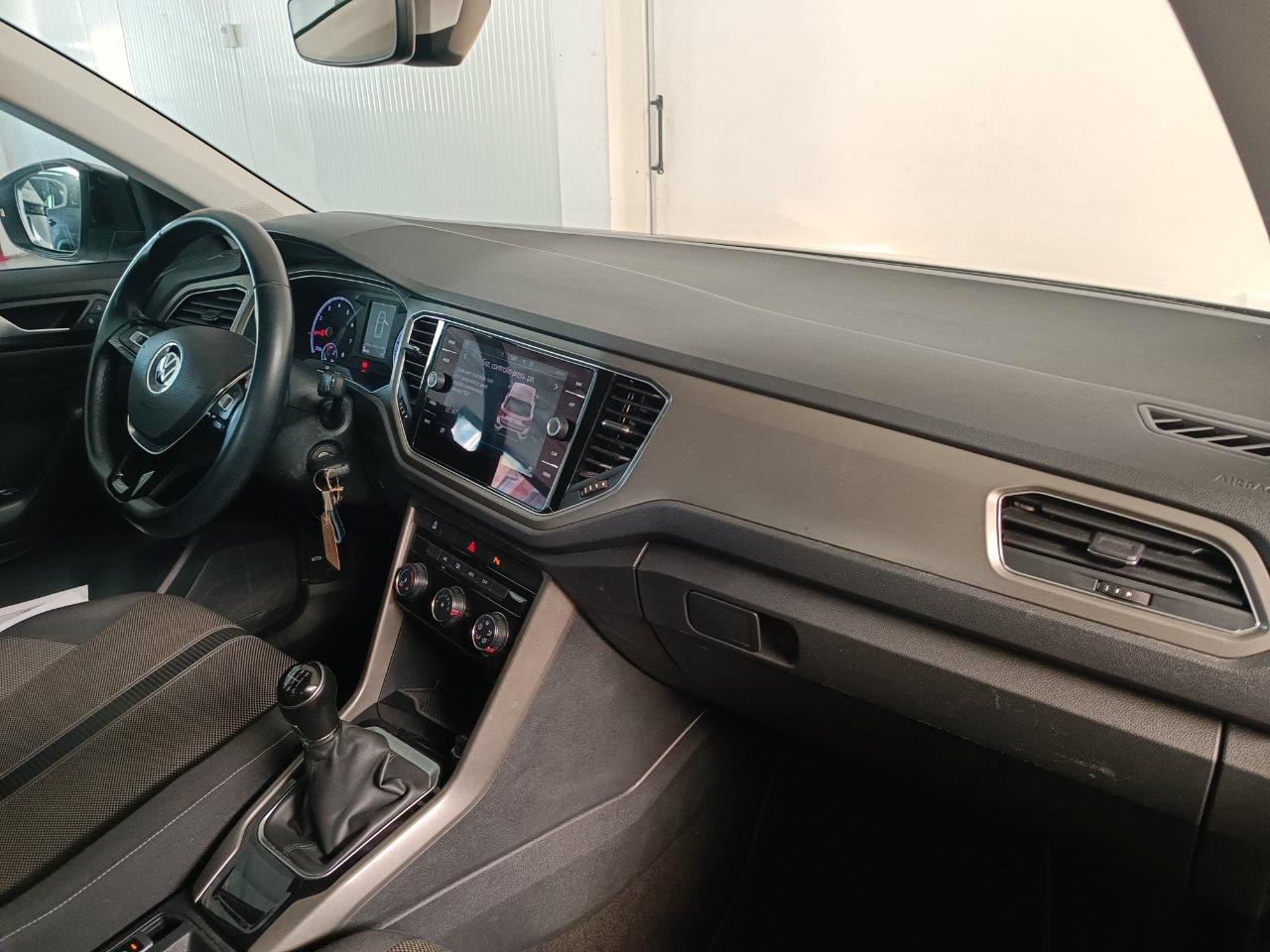 Volkswagen T-Roc 1.0 tsi 110cv