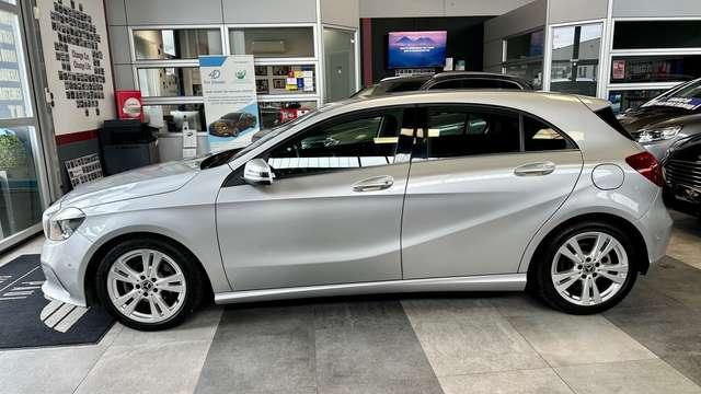 Mercedes-Benz A 180 d 109CV Premium