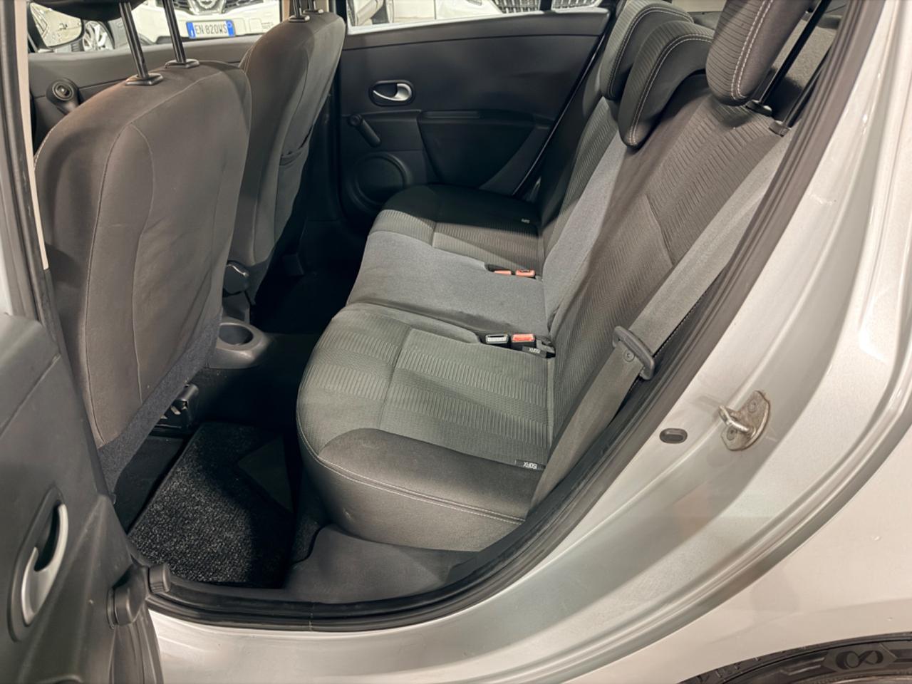 Renault Clio 1.2 16V 5 porte GPL Dynamique