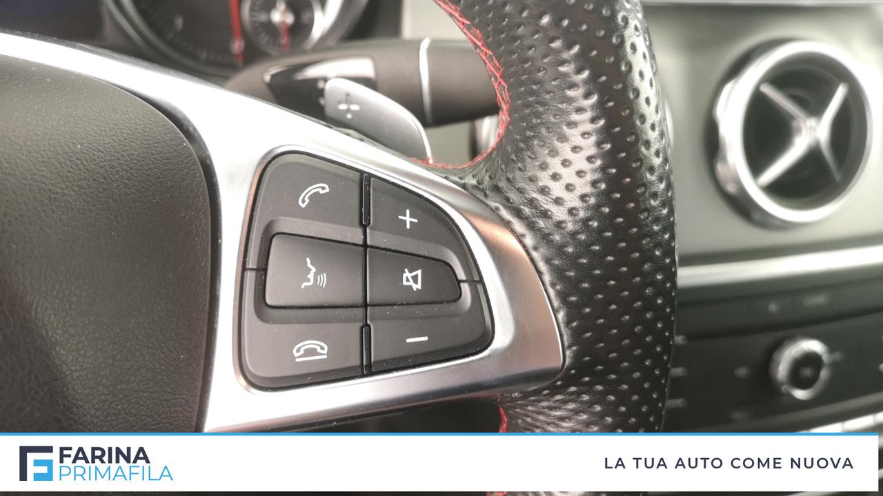 Mercedes-Benz GLA - X156 - GLA 220 d Premium 4matic auto