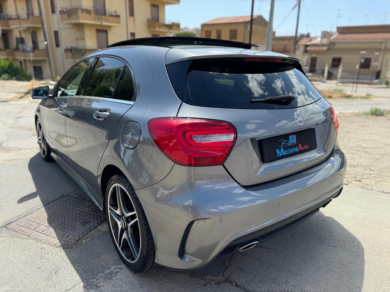 MERCEDES CLASSE A 180D PREMIUM AMG TETTO FULL