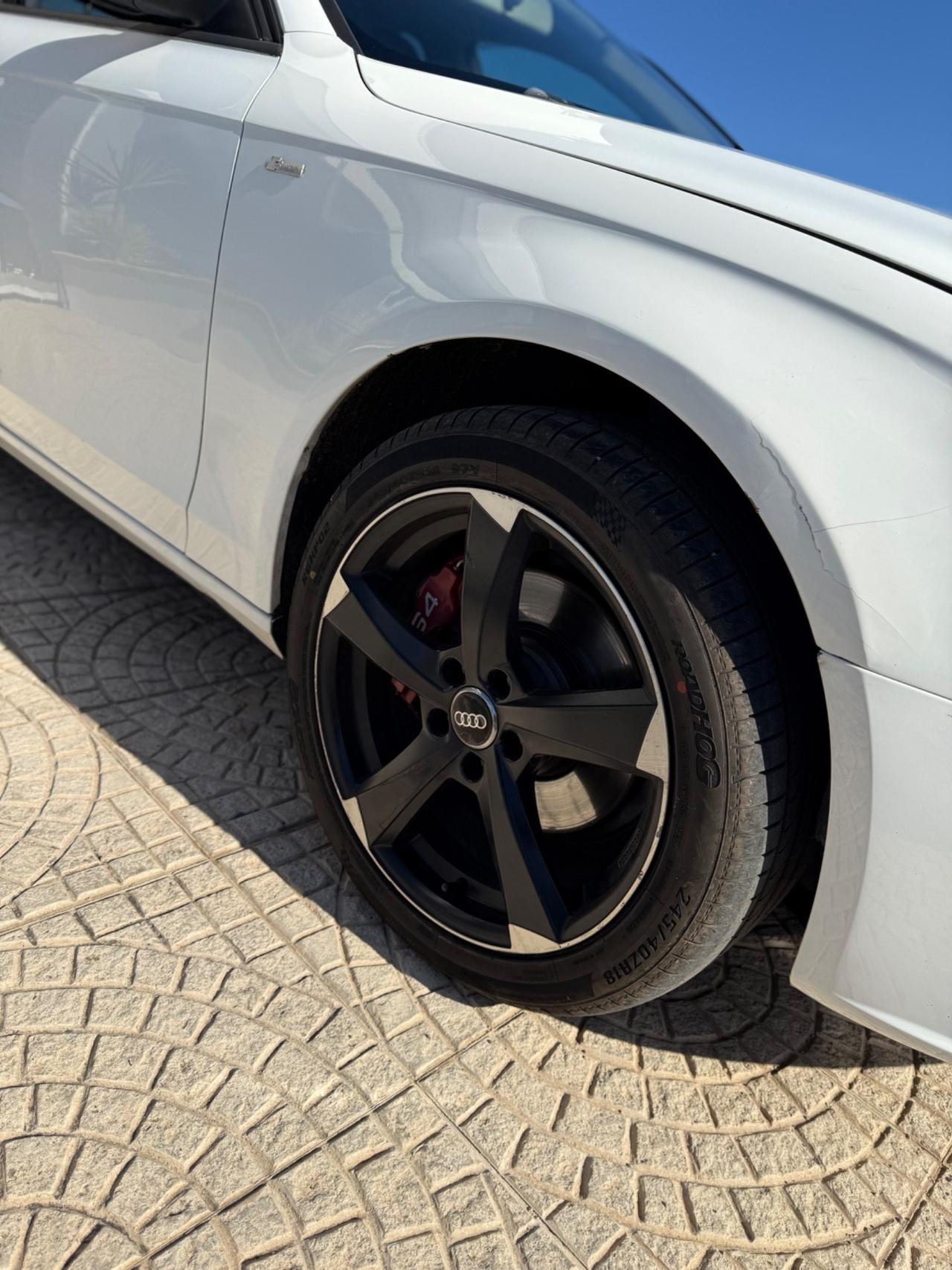 Audi A4 2.0 TDI 143CV Advanced Manuale