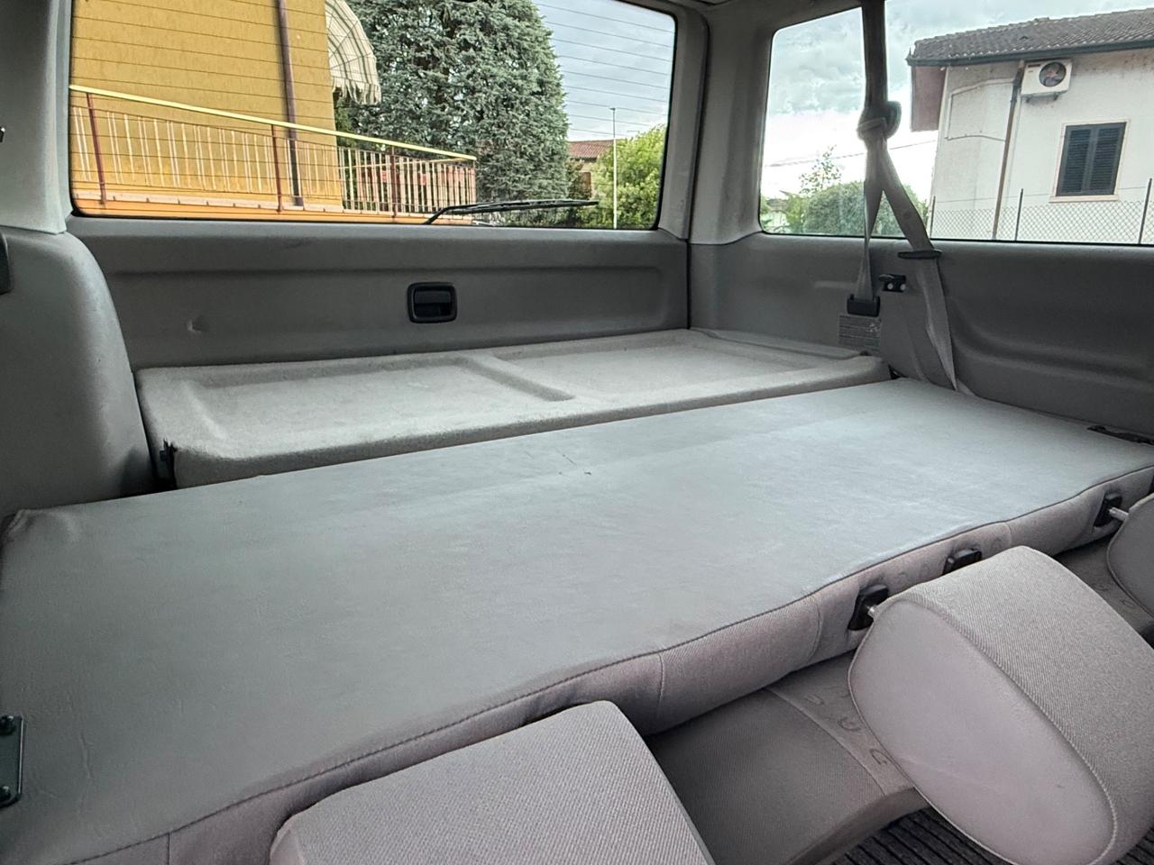 Volkswagen Caravelle/Multivan Caravelle 2.5 TDI/102CV Comfortline