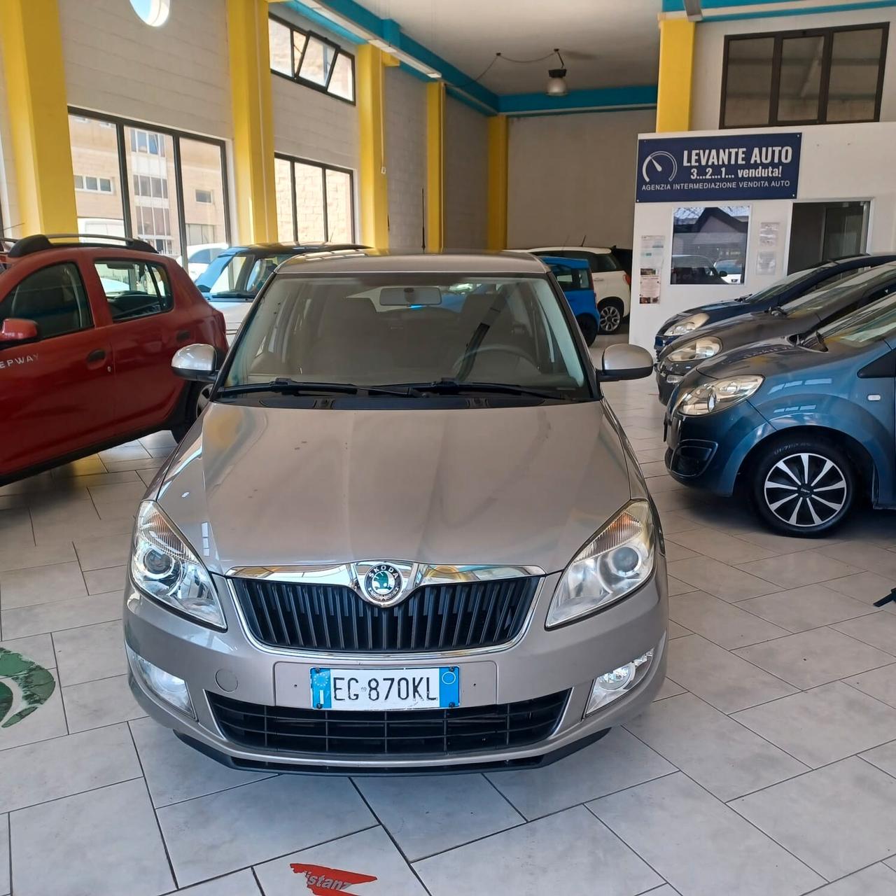 24MESI DI GARANZIA FABIA 1.6 PAGATE SOLO I LAVORI