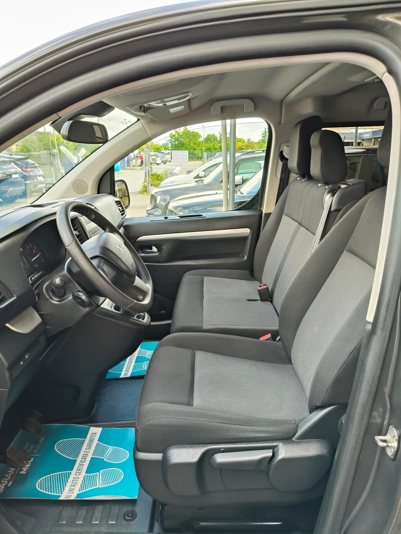 Peugeot Traveller BlueHDi 100 S&S Standard Business