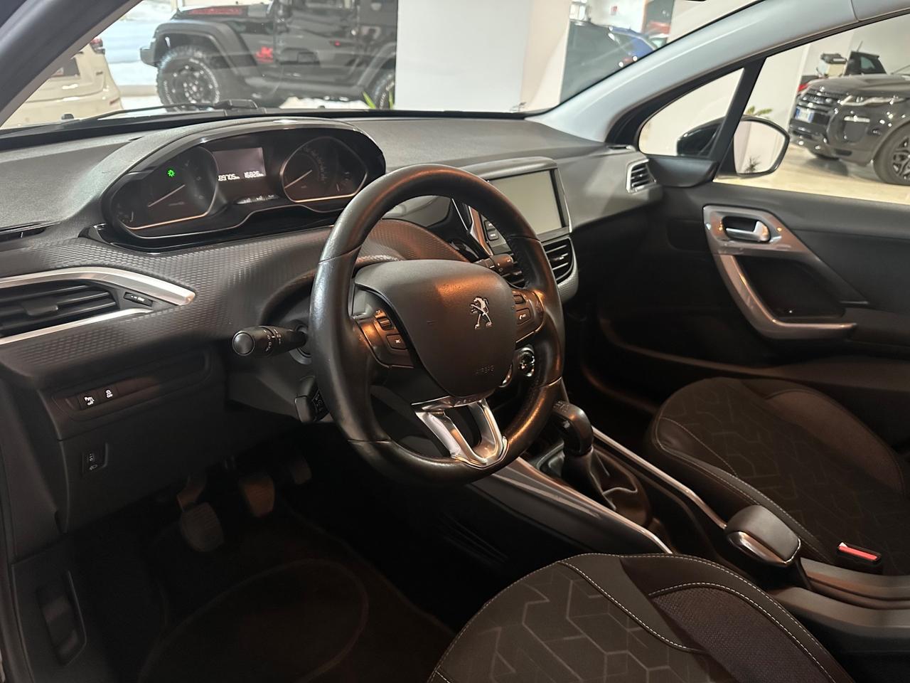 Peugeot 2008 BlueHDi 100 Allure