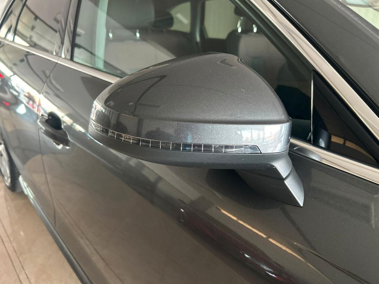 Audi A4 Avant 40 TDI S tronic S line edition