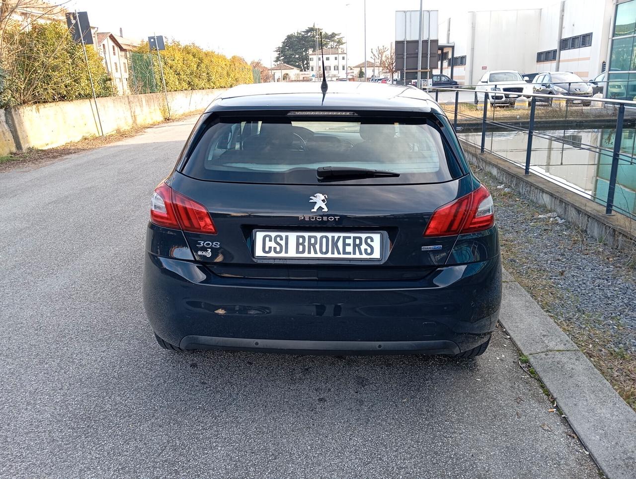 Peugeot 308 BlueHDi 5 PORTE NAVI E 194