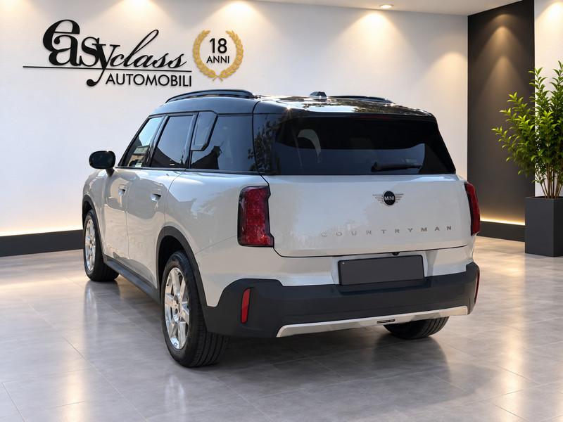 MINI Countryman MINI COUNTRYMAN COOPER D – CLASSIC TRIM, PACK M, LED, NAVI, CAMERA, HARMAN/KARDON
