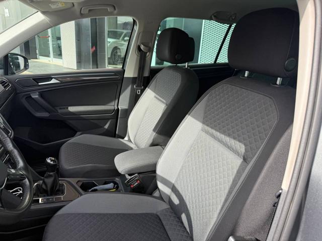 VOLKSWAGEN Tiguan 1.6 TDI SCR R-Line BlueMotion Technology