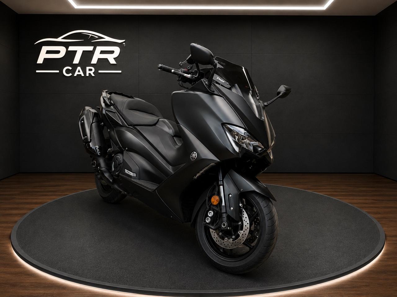 Yamaha TMAX 560
