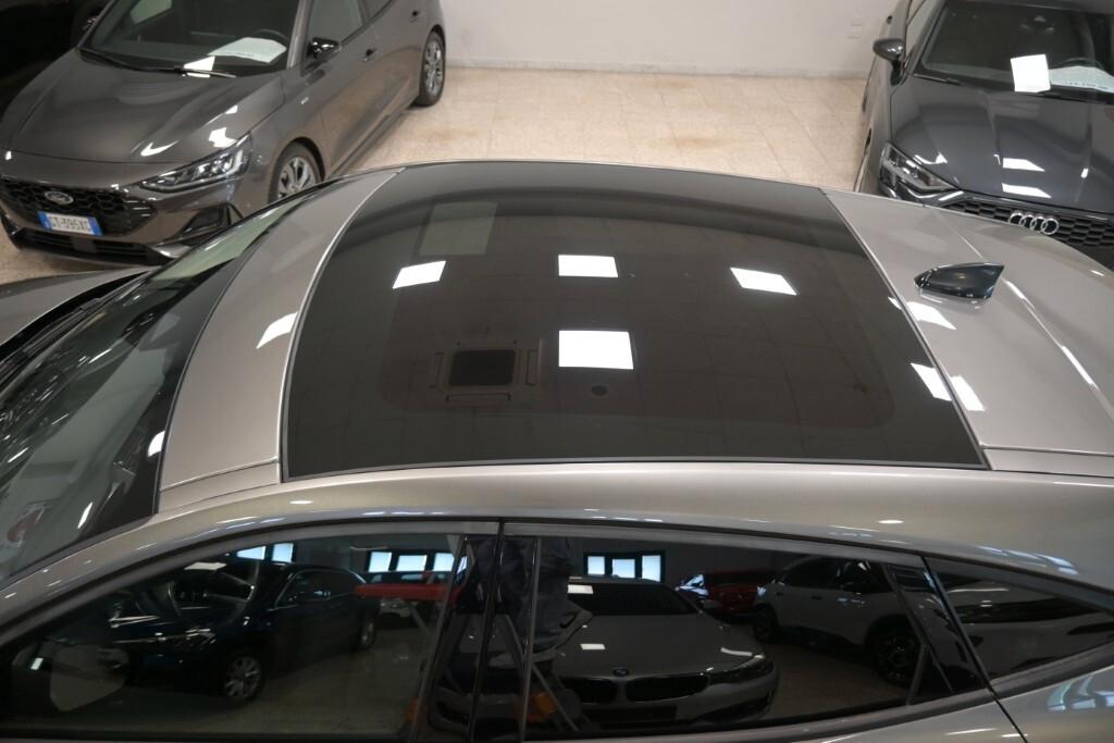 JAGUAR E-PACE 2.0D I4 204CV AWD AUTO ( FARI LED - TETTO PANORAMICO - CRUISE - NAVI - MIRROR - PDC - TELECAMERA POST. - CERCHI 18 )
