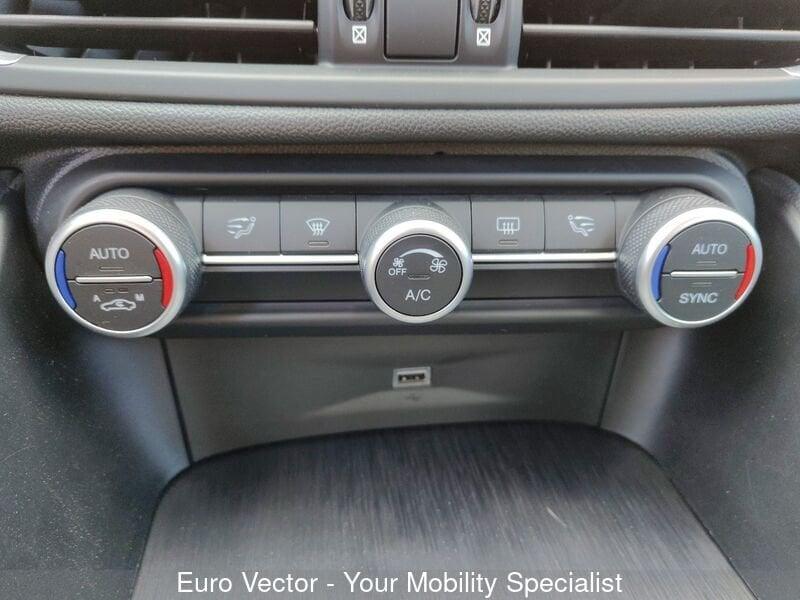 Alfa Romeo Giulia 2.2 Turbodiesel 160 CV AT8 Super