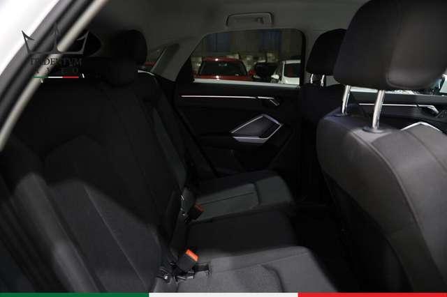 Audi Q3 Sportback 35 2.0 tdi s-tronic