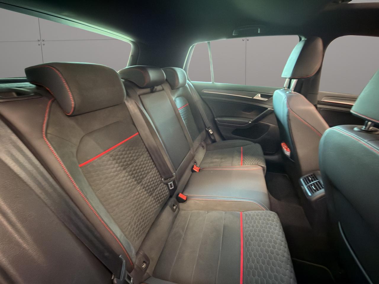 Volkswagen Golf GTI 2.0 tsi Gti Performance 245cv DSG - Unipro - PromoFinanziamento - Tetto Apribile - Retrocamera - Keyless - MediaPro - Fari Matrix