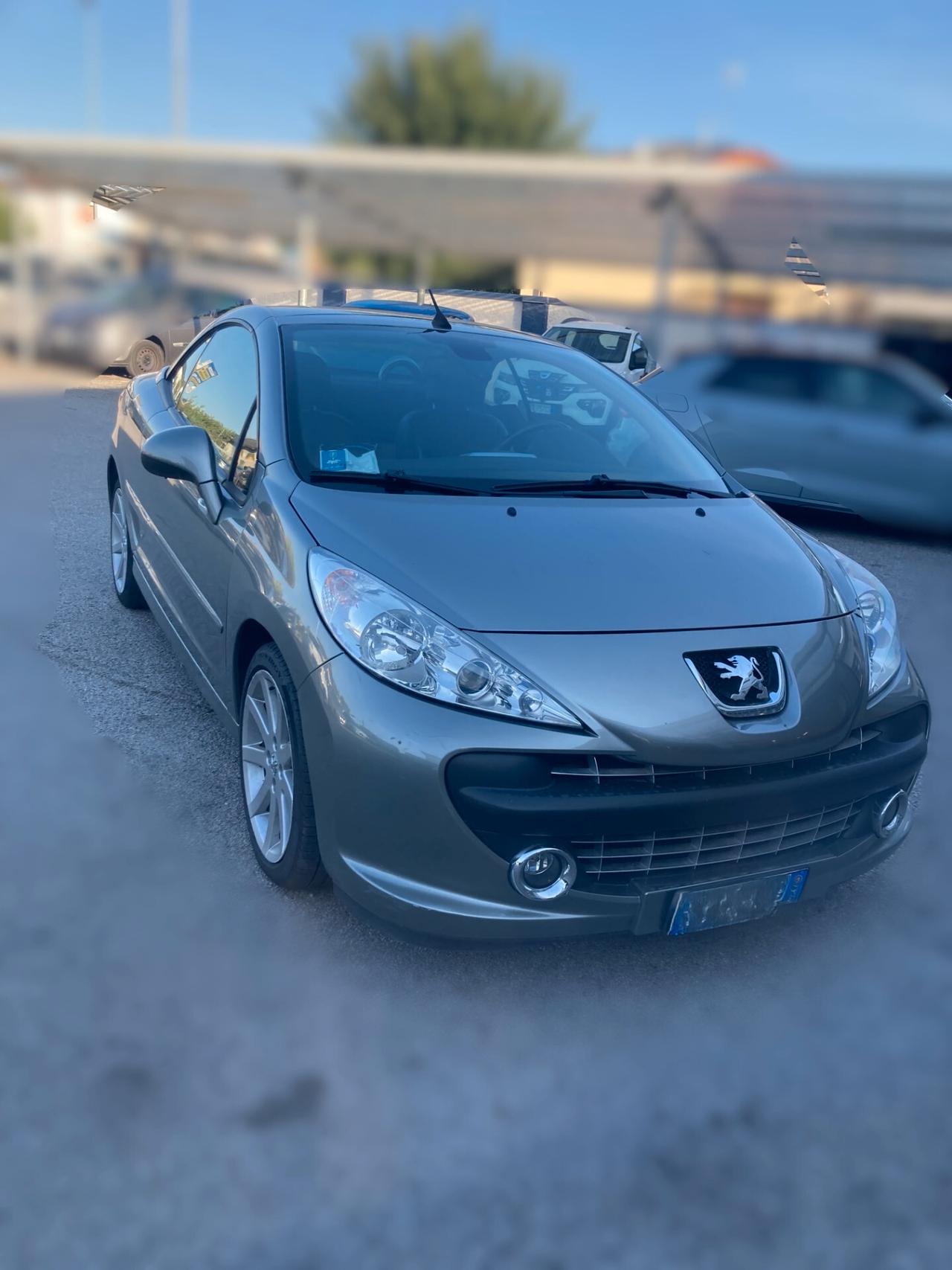 Peugeot 207 1.6 VTi 120CV CC Féline