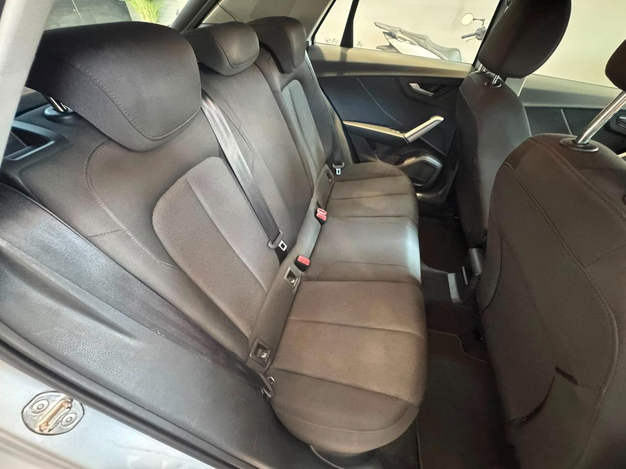 Audi Q2 35 TFSI S tronic Business Advanced