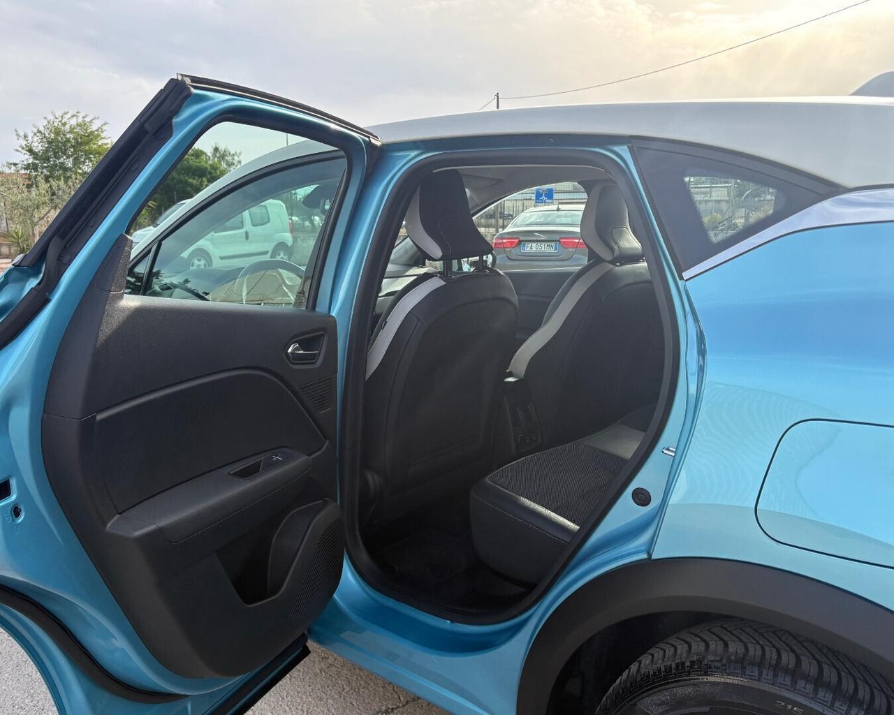 Renault Captur Plug-in Hybrid E-Tech 160 CV Intens